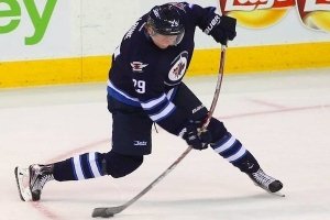 Patrik Laine shooting